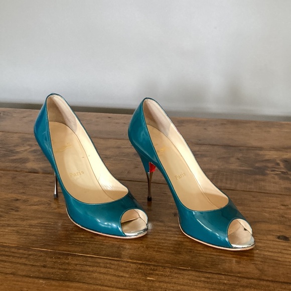Christian Louboutin Blue Patent Yoyospina 100 Pumps size 40 or a size 9 1/2 - Picture 6 of 12